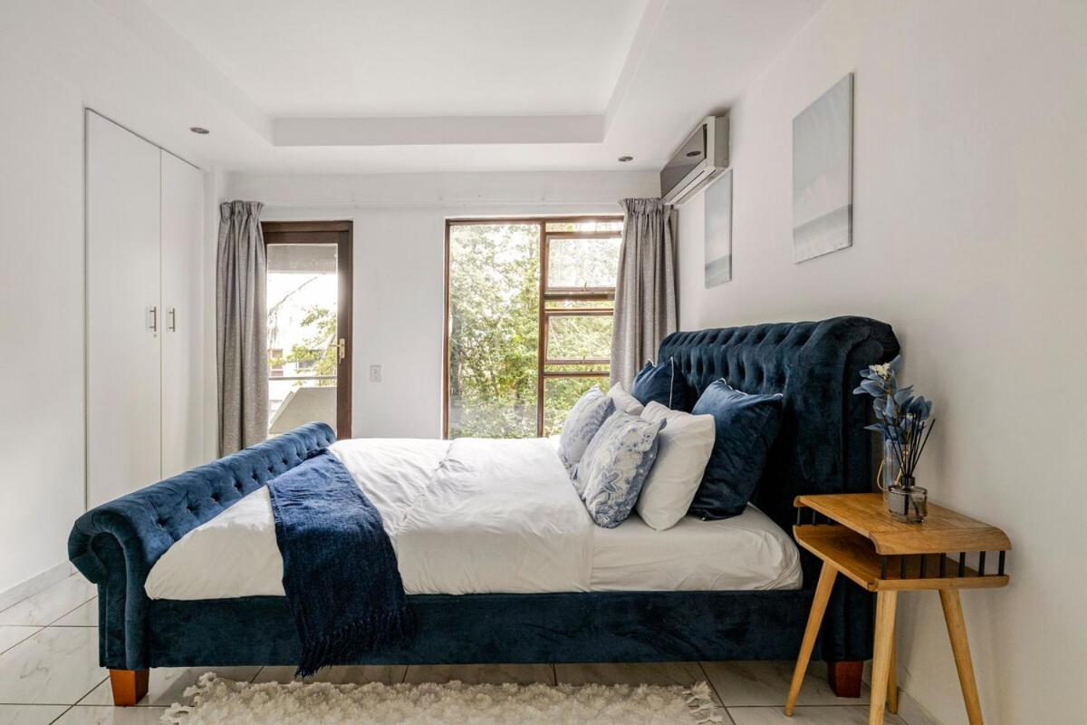 3bed Luxury Sandton * Johannesburg
