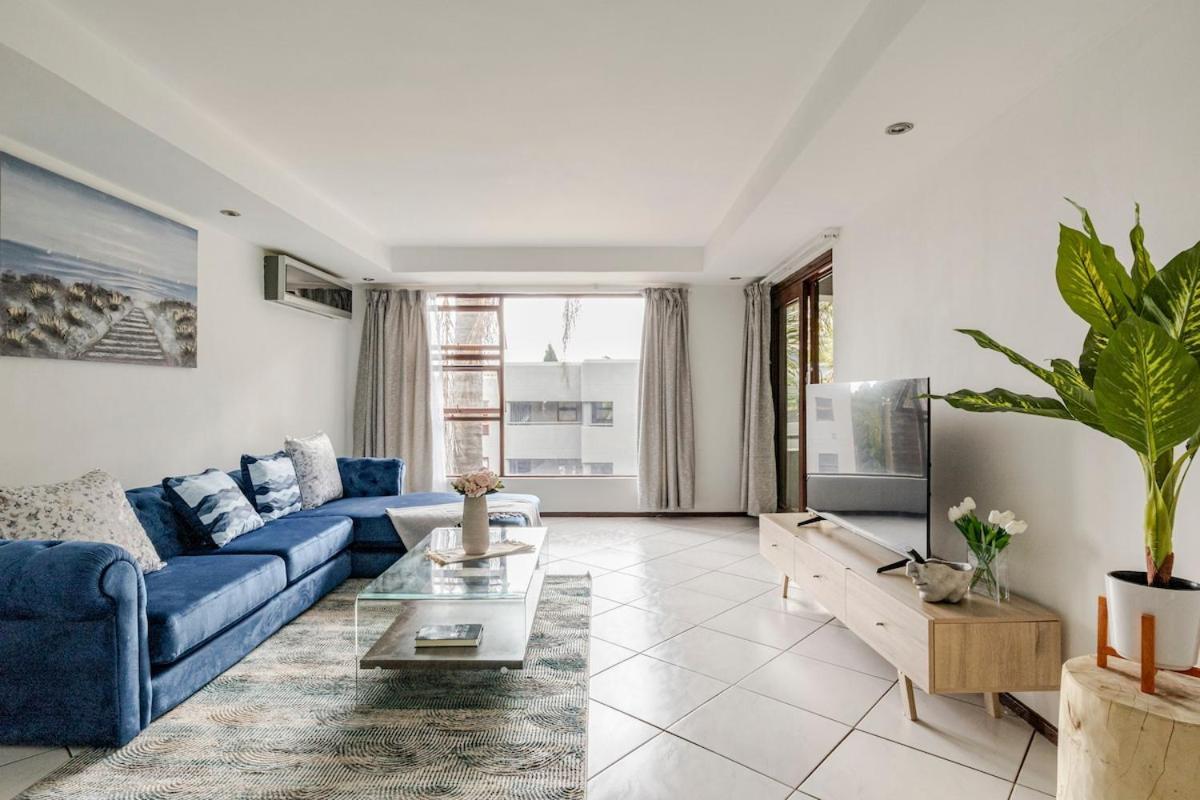 3bed Luxury Sandton